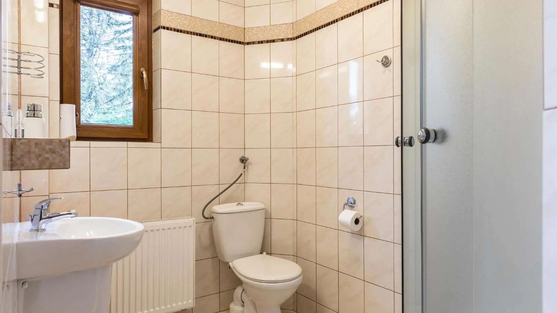 Homestay Willa Sezamek Blisko Szlakow I Centrum Zakopane Poland